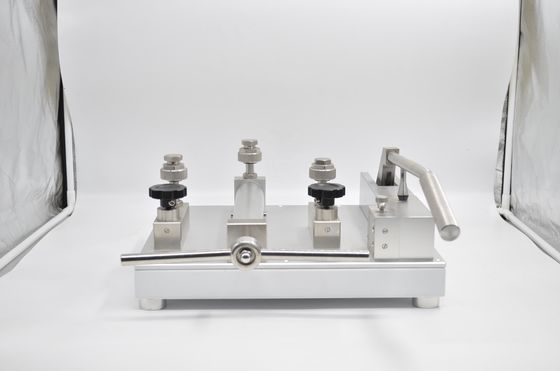 0.95-140bar 출력 인터페이스 연결 M20X1.5Fx2 14Kgs